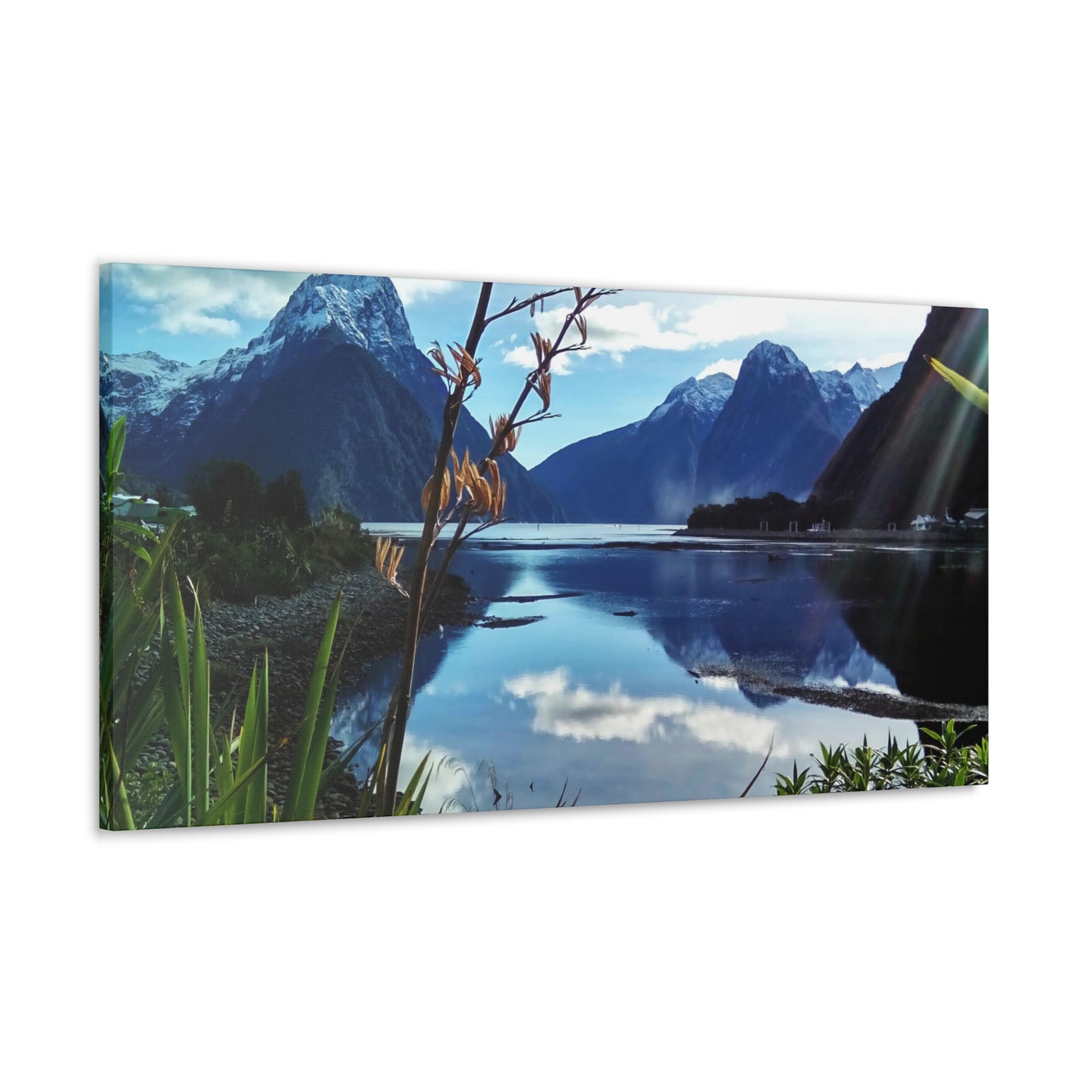 Milford Wonder - Classic Canvas