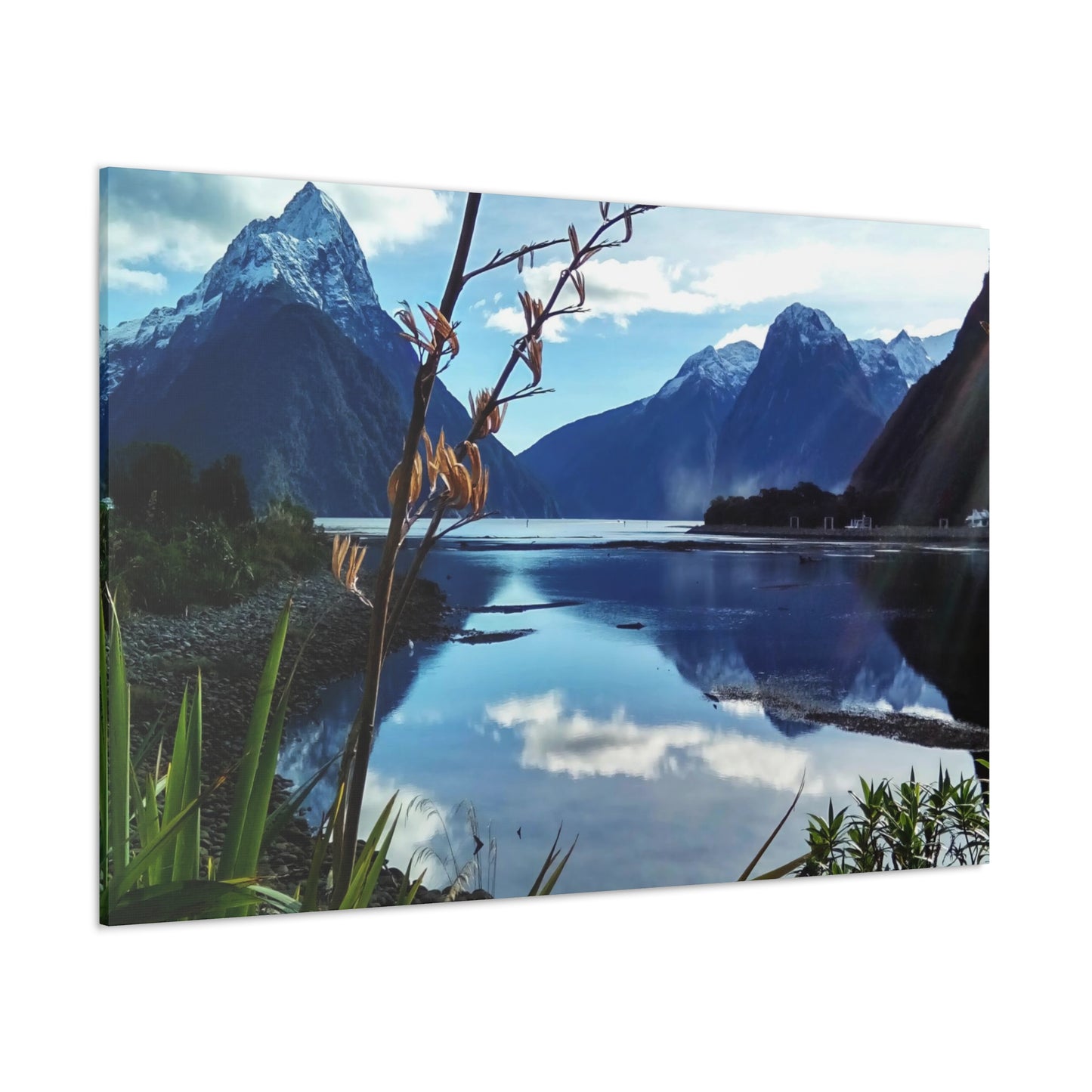 Milford Wonder - Classic Canvas